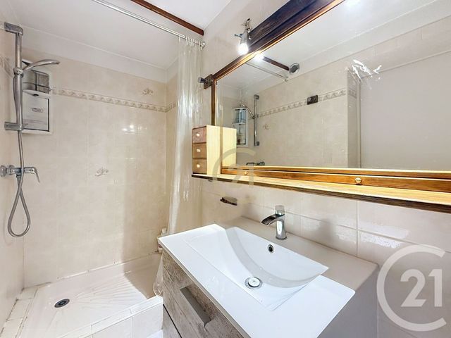 Appartement F3 à vendre - 3 pièces - 74.0 m2 - PERPIGNAN - 66 - LANGUEDOC-ROUSSILLON - Century 21 Terres Catalanes