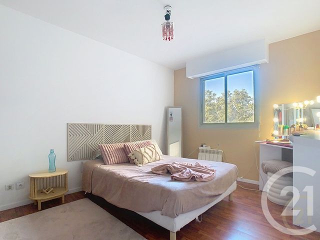 Appartement F3 bis à vendre - 3 pièces - 77.63 m2 - PERPIGNAN - 66 - LANGUEDOC-ROUSSILLON - Century 21 Terres Catalanes