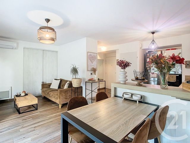 Appartement F2 à vendre - 2 pièces - 47.9 m2 - VILLENEUVE DE LA RAHO - 66 - LANGUEDOC-ROUSSILLON - Century 21 Terres Catalanes