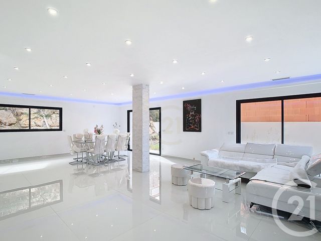 Afficher la photo en grand maison à vendre - 4 pièces - 107.02 m2 - PERPIGNAN - 66 - LANGUEDOC-ROUSSILLON - Century 21 Terres Catalanes