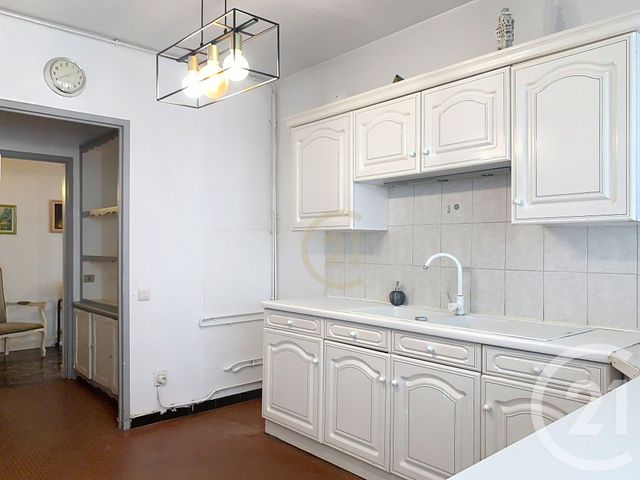 Afficher la photo en grand Appartement F4 à vendre - 4 pièces - 102.87 m2 - PERPIGNAN - 66 - LANGUEDOC-ROUSSILLON - Century 21 Terres Catalanes