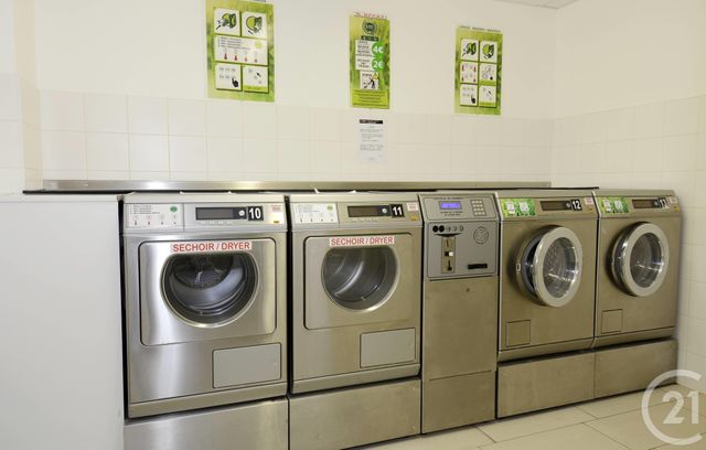 Appartement Studio à vendre - 1 pièce - 17.81 m2 - PERPIGNAN - 66 - LANGUEDOC-ROUSSILLON - Century 21 Terres Catalanes