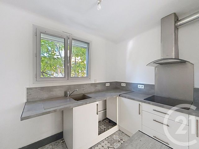 Appartement T3 à louer - 3 pièces - 57.16 m2 - PERPIGNAN - 66 - LANGUEDOC-ROUSSILLON - Century 21 Terres Catalanes