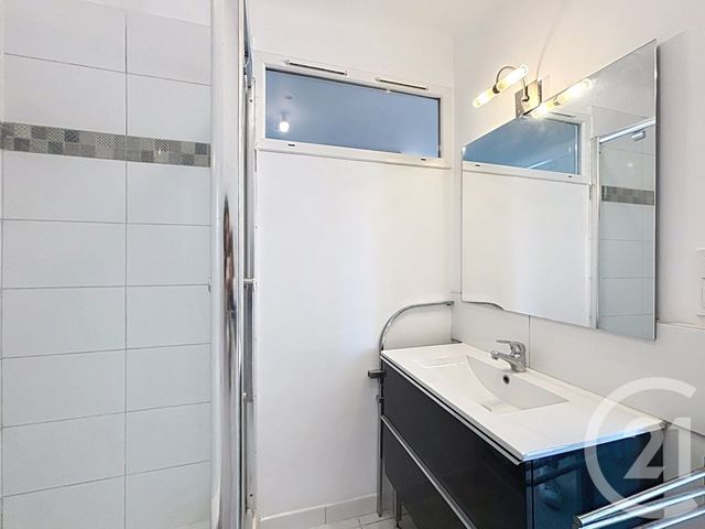 Appartement T3 à louer - 3 pièces - 57.16 m2 - PERPIGNAN - 66 - LANGUEDOC-ROUSSILLON - Century 21 Terres Catalanes