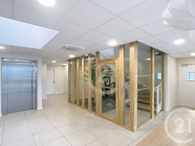 Appartement F3 à vendre - 3 pièces - 55.1 m2 - VILLENEUVE DE LA RAHO - 66 - LANGUEDOC-ROUSSILLON - Century 21 Terres Catalanes