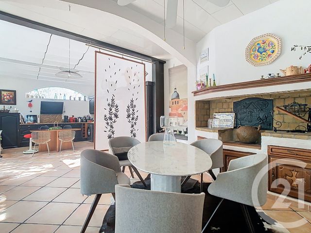 Appartement F3 à vendre - 3 pièces - 164.53 m2 - PERPIGNAN - 66 - LANGUEDOC-ROUSSILLON - Century 21 Terres Catalanes