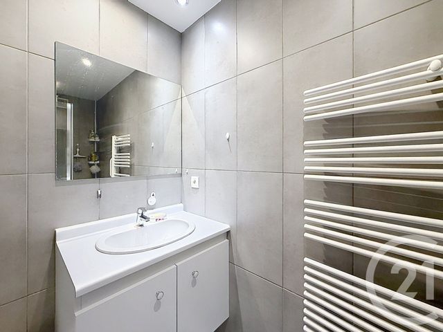 Appartement F3 à vendre - 3 pièces - 83.87 m2 - PERPIGNAN - 66 - LANGUEDOC-ROUSSILLON - Century 21 Terres Catalanes