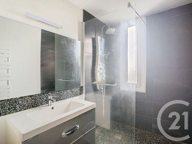 Afficher la photo en grand Appartement F3 à vendre - 3 pièces - 69.49 m2 - PERPIGNAN - 66 - LANGUEDOC-ROUSSILLON - Century 21 Terres Catalanes