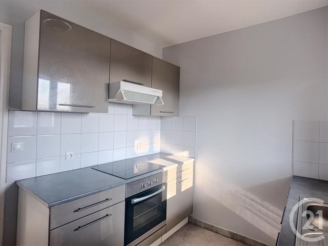 Appartement F3 à louer - 3 pièces - 61.75 m2 - PERPIGNAN - 66 - LANGUEDOC-ROUSSILLON - Century 21 Terres Catalanes