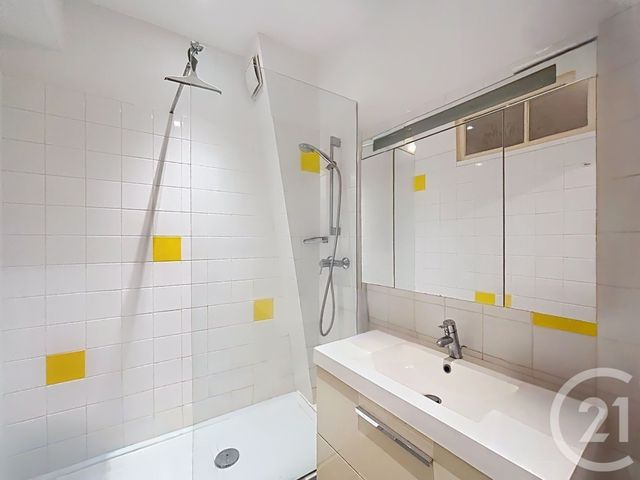 Appartement T2 à louer - 2 pièces - 65.45 m2 - PERPIGNAN - 66 - LANGUEDOC-ROUSSILLON - Century 21 Terres Catalanes