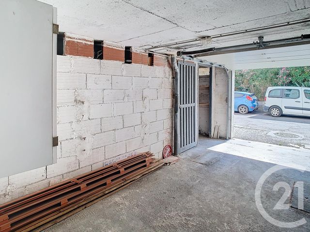 Afficher la photo en grand Appartement F3 à louer - 3 pièces - 69.11 m2 - PERPIGNAN - 66 - LANGUEDOC-ROUSSILLON - Century 21 Terres Catalanes