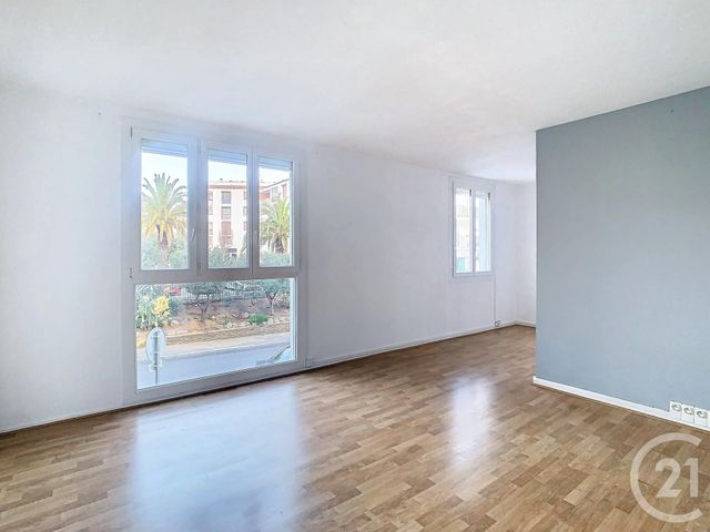 Appartement F3 à louer - 3 pièces - 69.11 m2 - PERPIGNAN - 66 - LANGUEDOC-ROUSSILLON - Century 21 Terres Catalanes