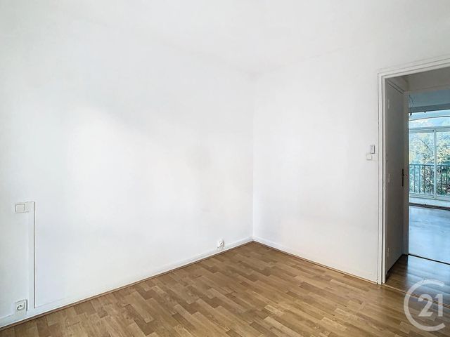 Afficher la photo en grand Appartement F3 à louer - 3 pièces - 69.11 m2 - PERPIGNAN - 66 - LANGUEDOC-ROUSSILLON - Century 21 Terres Catalanes