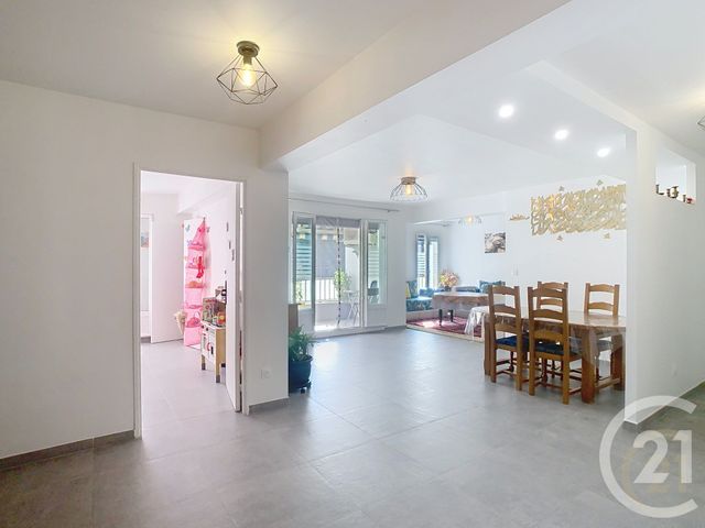 Appartement F4 à vendre - 4 pièces - 88.27 m2 - PERPIGNAN - 66 - LANGUEDOC-ROUSSILLON - Century 21 Terres Catalanes