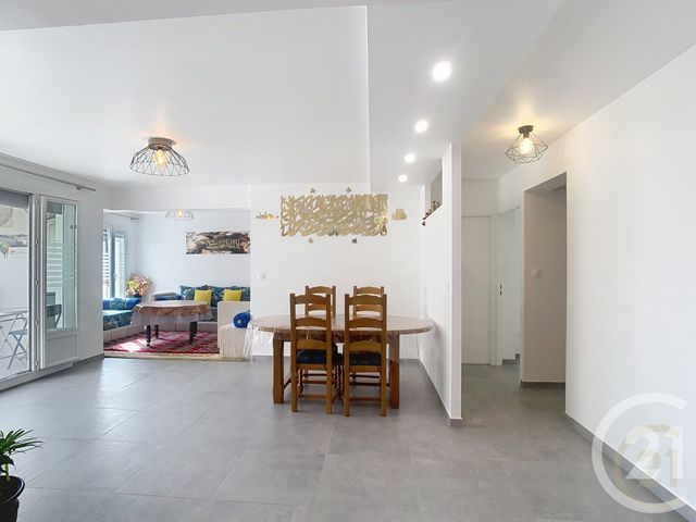 Appartement F4 à vendre - 4 pièces - 88.27 m2 - PERPIGNAN - 66 - LANGUEDOC-ROUSSILLON - Century 21 Terres Catalanes