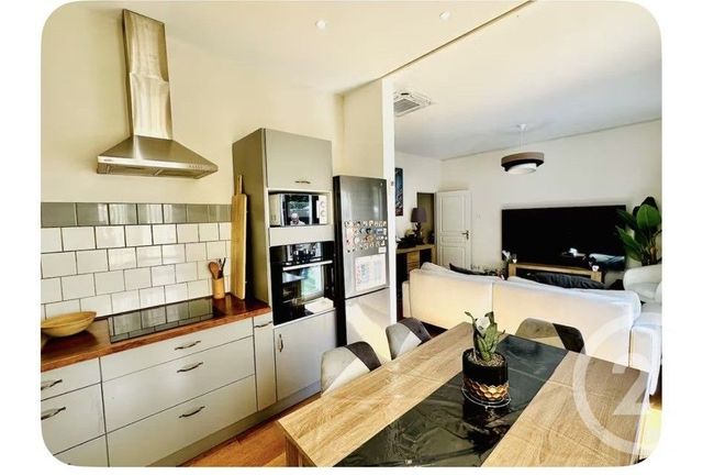 Appartement F3 à vendre - 3 pièces - 60.85 m2 - PERPIGNAN - 66 - LANGUEDOC-ROUSSILLON - Century 21 Terres Catalanes