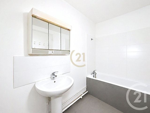 Appartement F4 à vendre - 4 pièces - 101.24 m2 - PERPIGNAN - 66 - LANGUEDOC-ROUSSILLON - Century 21 Terres Catalanes