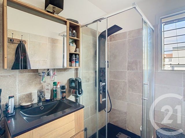 Appartement F3 à vendre - 3 pièces - 57.21 m2 - PERPIGNAN - 66 - LANGUEDOC-ROUSSILLON - Century 21 Terres Catalanes