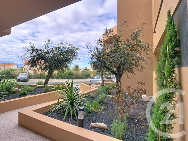 Afficher la photo en grand Appartement F3 à vendre - 3 pièces - 60.49 m2 - POLLESTRES - 66 - LANGUEDOC-ROUSSILLON - Century 21 Terres Catalanes