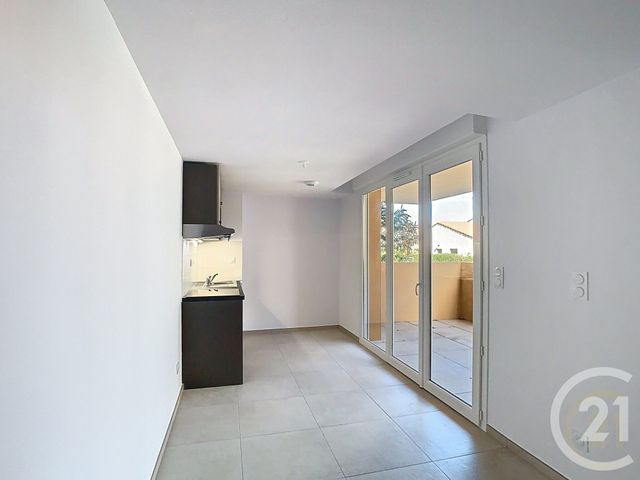 Afficher la photo en grand Appartement F3 à vendre - 3 pièces - 76.62 m2 - POLLESTRES - 66 - LANGUEDOC-ROUSSILLON - Century 21 Terres Catalanes