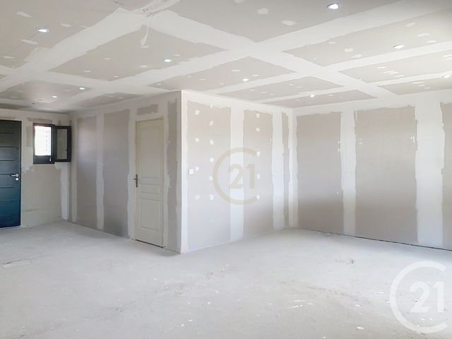 maison à vendre - 5 pièces - 126.1 m2 - ST JEAN LASSEILLE - 66 - LANGUEDOC-ROUSSILLON - Century 21 Terres Catalanes