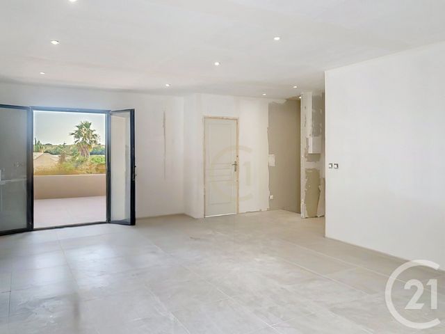 maison à vendre - 5 pièces - 126.1 m2 - ST JEAN LASSEILLE - 66 - LANGUEDOC-ROUSSILLON - Century 21 Terres Catalanes