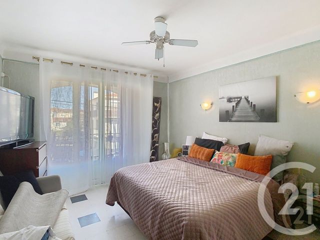 immeuble à vendre - 176.61 m2 - PERPIGNAN - 66 - LANGUEDOC-ROUSSILLON - Century 21 Terres Catalanes