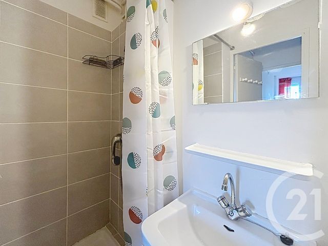 Appartement F2 à louer - 2 pièces - 27.57 m2 - PERPIGNAN - 66 - LANGUEDOC-ROUSSILLON - Century 21 Terres Catalanes