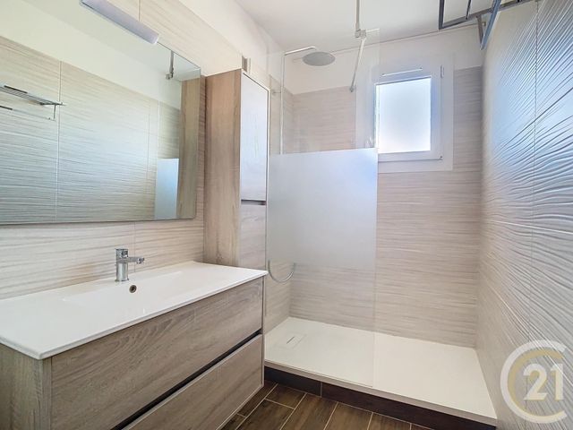 Appartement F3 à louer - 3 pièces - 70.96 m2 - PERPIGNAN - 66 - LANGUEDOC-ROUSSILLON - Century 21 Terres Catalanes