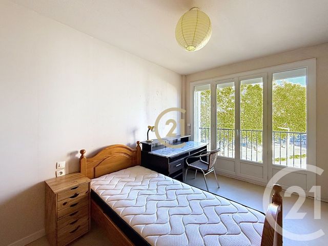 Appartement F5 à vendre - 5 pièces - 99.22 m2 - PERPIGNAN - 66 - LANGUEDOC-ROUSSILLON - Century 21 Terres Catalanes