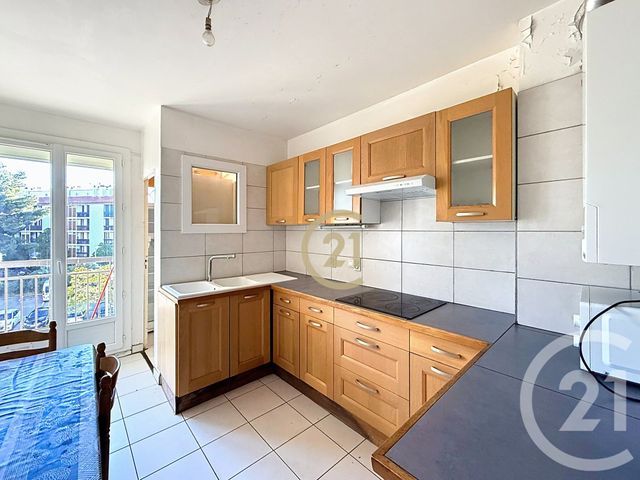 Appartement F5 à vendre - 5 pièces - 99.22 m2 - PERPIGNAN - 66 - LANGUEDOC-ROUSSILLON - Century 21 Terres Catalanes