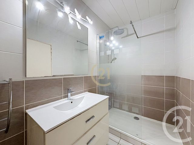 Appartement F5 à vendre - 5 pièces - 99.22 m2 - PERPIGNAN - 66 - LANGUEDOC-ROUSSILLON - Century 21 Terres Catalanes