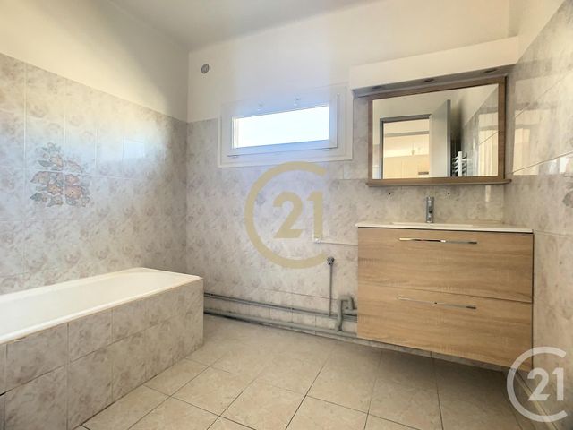 Appartement F2 à louer - 2 pièces - 37.55 m2 - PERPIGNAN - 66 - LANGUEDOC-ROUSSILLON - Century 21 Terres Catalanes