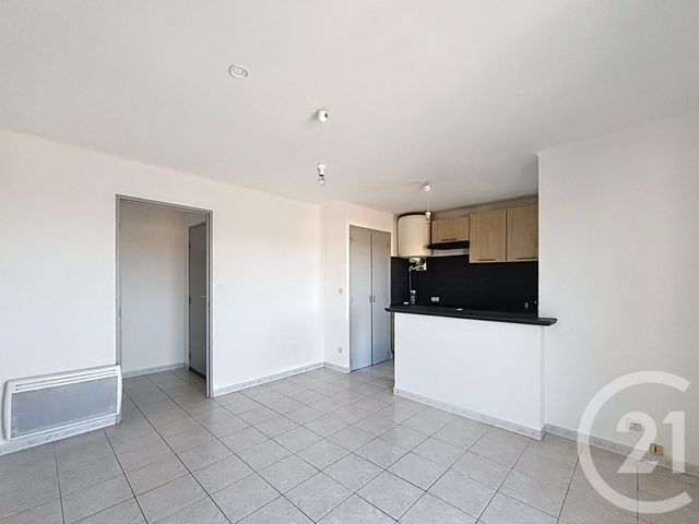 Appartement F2 à louer - 2 pièces - 37.55 m2 - PERPIGNAN - 66 - LANGUEDOC-ROUSSILLON - Century 21 Terres Catalanes