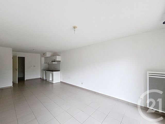 Appartement F3 à louer - 3 pièces - 59.86 m2 - PERPIGNAN - 66 - LANGUEDOC-ROUSSILLON - Century 21 Terres Catalanes
