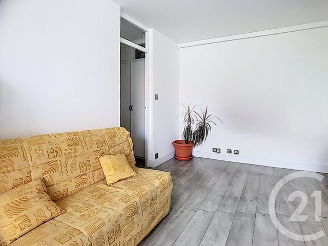 Appartement F4 à vendre - 4 pièces - 74.74 m2 - PERPIGNAN - 66 - LANGUEDOC-ROUSSILLON - Century 21 Terres Catalanes