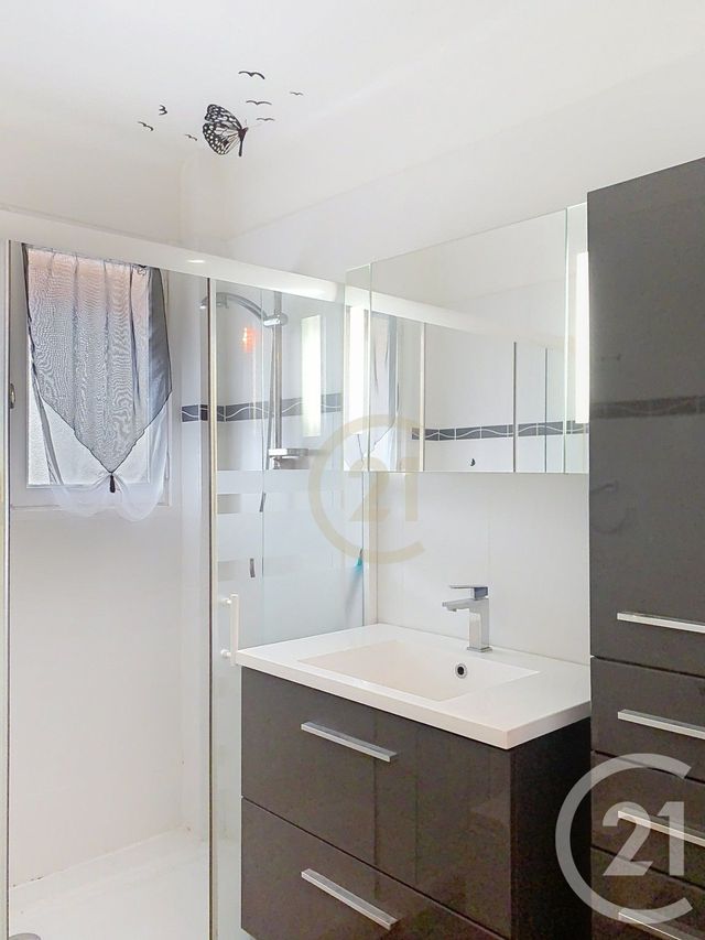 Appartement F4 à vendre - 3 pièces - 80.34 m2 - PERPIGNAN - 66 - LANGUEDOC-ROUSSILLON - Century 21 Terres Catalanes