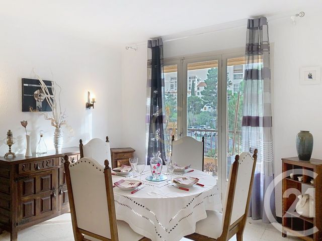 Appartement F4 à vendre - 3 pièces - 80.34 m2 - PERPIGNAN - 66 - LANGUEDOC-ROUSSILLON - Century 21 Terres Catalanes