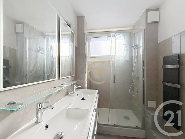 Appartement F5 à vendre - 5 pièces - 82.74 m2 - PERPIGNAN - 66 - LANGUEDOC-ROUSSILLON - Century 21 Terres Catalanes