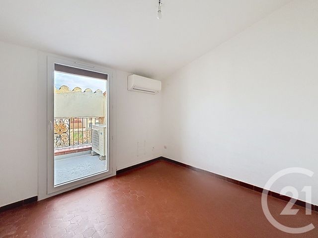 Appartement F4 à louer - 4 pièces - 72.0 m2 - THUIR - 66 - LANGUEDOC-ROUSSILLON - Century 21 Terres Catalanes