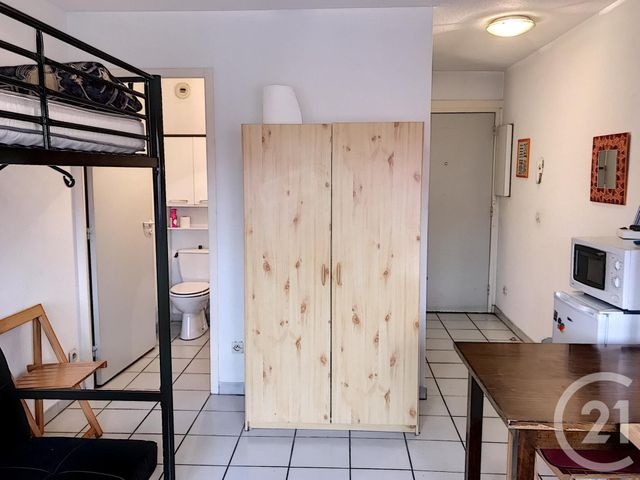 Appartement F1 à louer - 1 pièce - 18.7 m2 - PERPIGNAN - 66 - LANGUEDOC-ROUSSILLON - Century 21 Terres Catalanes