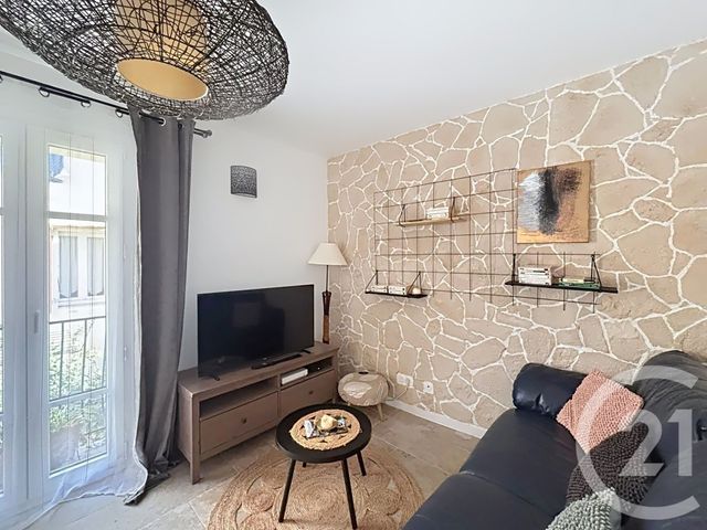 Appartement T3 à louer - 3 pièces - 75.07 m2 - LE BOULOU - 66 - LANGUEDOC-ROUSSILLON - Century 21 Terres Catalanes