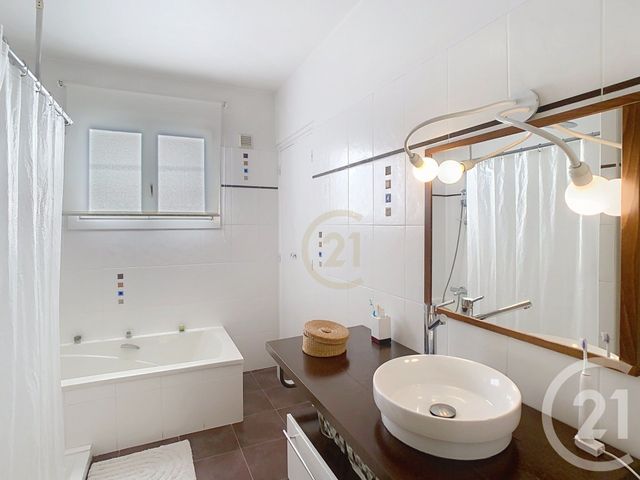 maison à vendre - 5 pièces - 135.07 m2 - PERPIGNAN - 66 - LANGUEDOC-ROUSSILLON - Century 21 Terres Catalanes