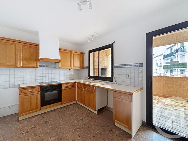 Appartement T4 à louer - 4 pièces - 102.56 m2 - PERPIGNAN - 66 - LANGUEDOC-ROUSSILLON - Century 21 Terres Catalanes