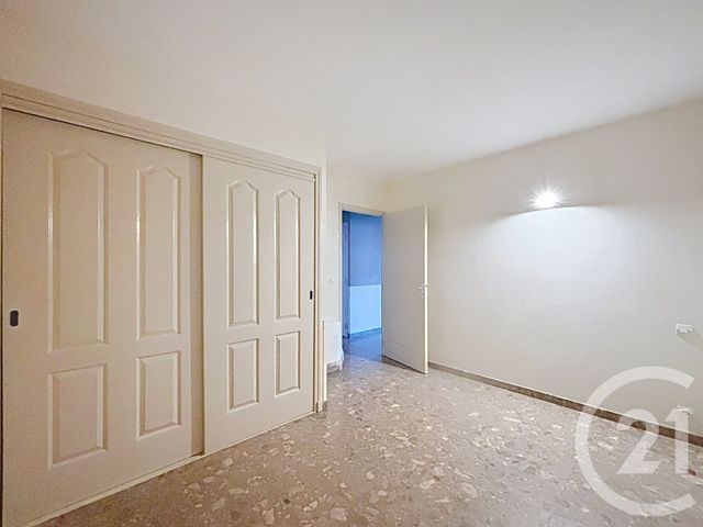 Appartement T4 à louer - 4 pièces - 102.56 m2 - PERPIGNAN - 66 - LANGUEDOC-ROUSSILLON - Century 21 Terres Catalanes