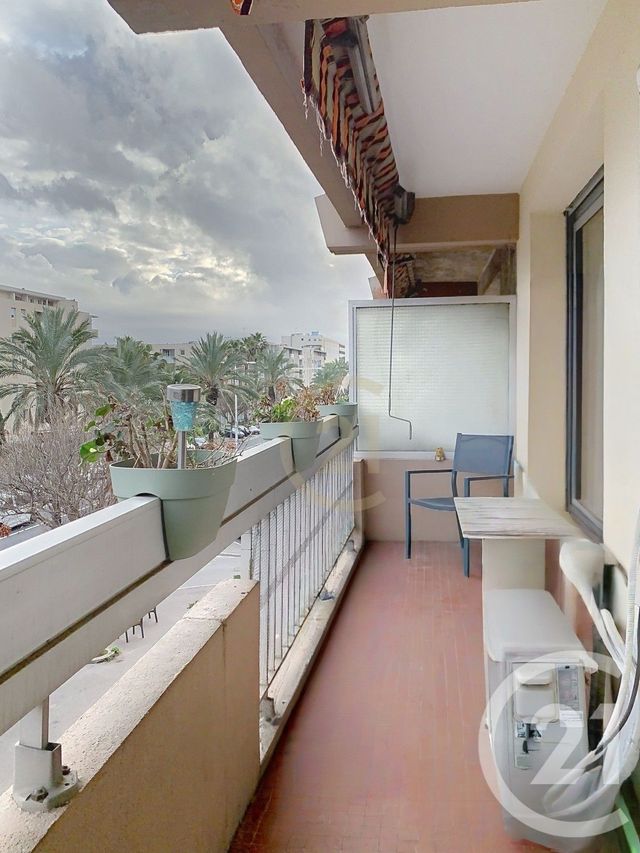 Appartement F4 à vendre - 4 pièces - 78.4 m2 - PERPIGNAN - 66 - LANGUEDOC-ROUSSILLON - Century 21 Terres Catalanes