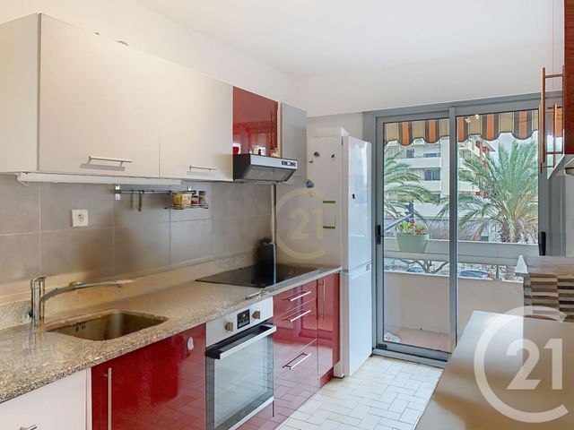 Appartement F4 à vendre - 4 pièces - 78.4 m2 - PERPIGNAN - 66 - LANGUEDOC-ROUSSILLON - Century 21 Terres Catalanes