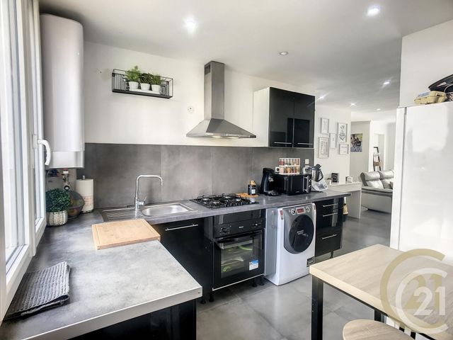 Appartement F5 à vendre - 5 pièces - 82.9 m2 - 66 - LANGUEDOC-ROUSSILLON - Century 21 Terres Catalanes