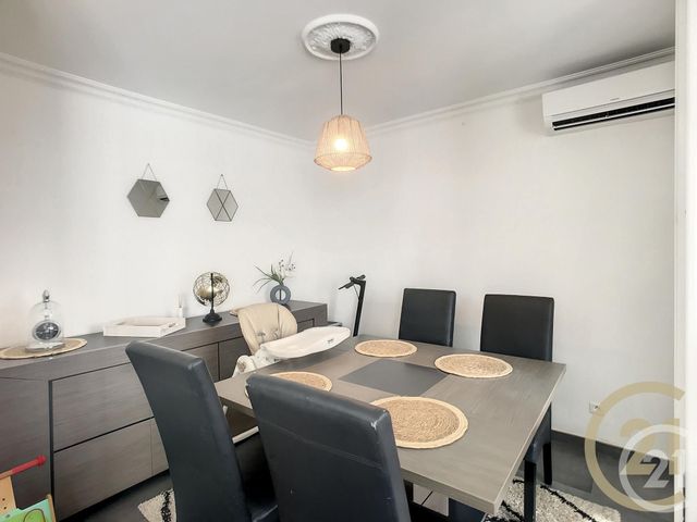 Appartement F5 à vendre - 5 pièces - 82.9 m2 - 66 - LANGUEDOC-ROUSSILLON - Century 21 Terres Catalanes