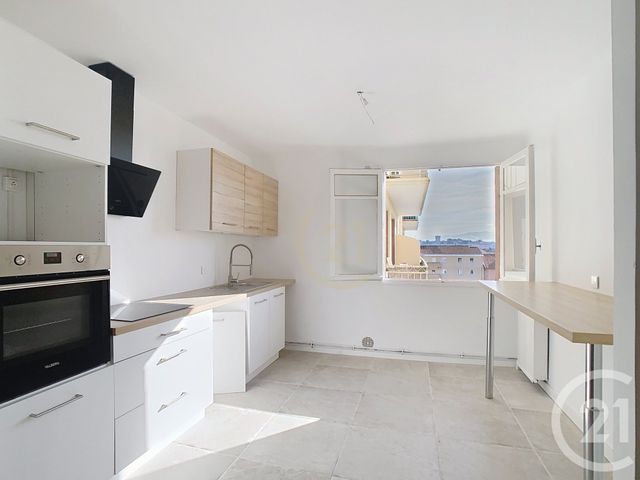 Appartement F3 à vendre - 3 pièces - 73.29 m2 - PERPIGNAN - 66 - LANGUEDOC-ROUSSILLON - Century 21 Terres Catalanes